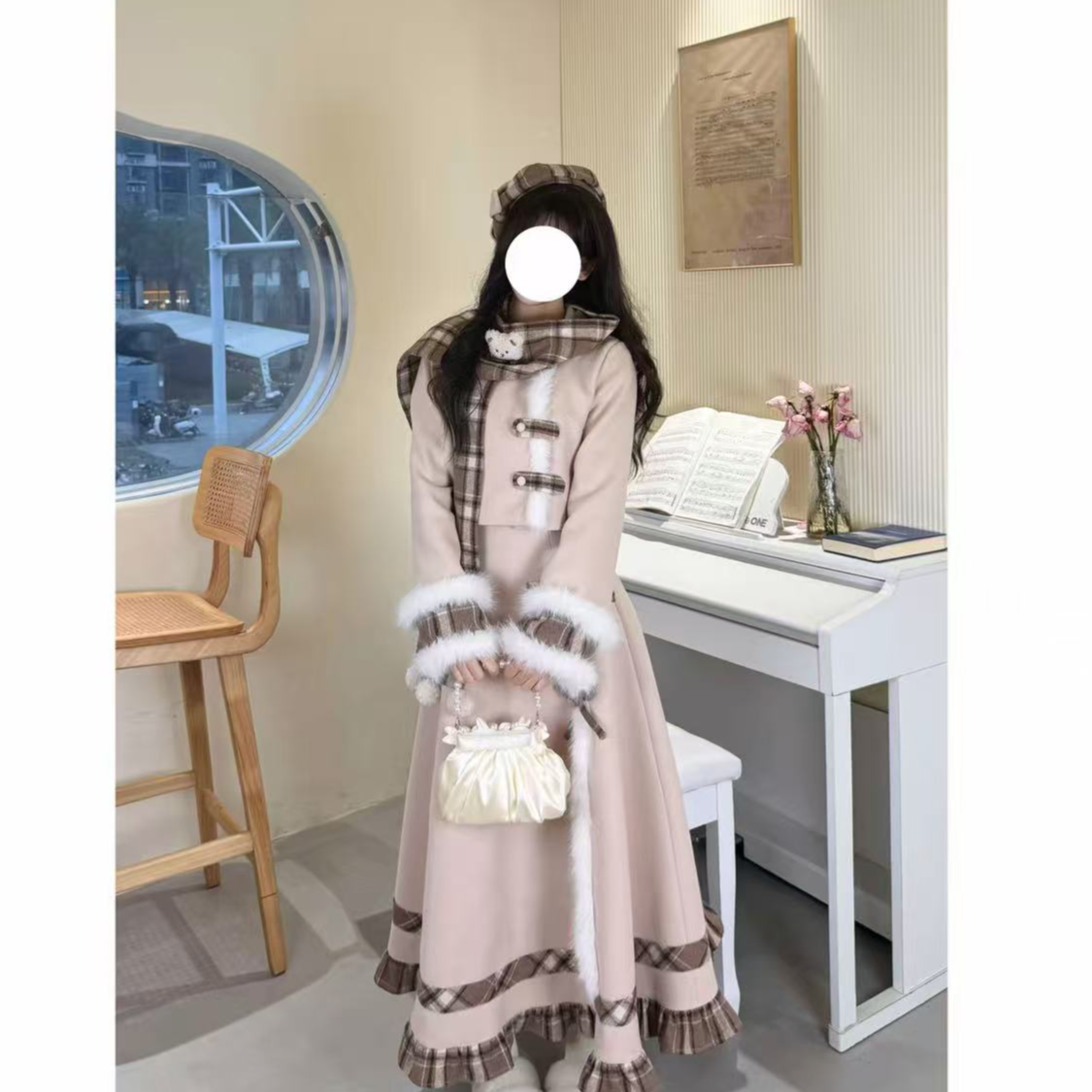 焦糖小熊秋冬氛围感甜美格子拼接毛呢围巾外套长裙