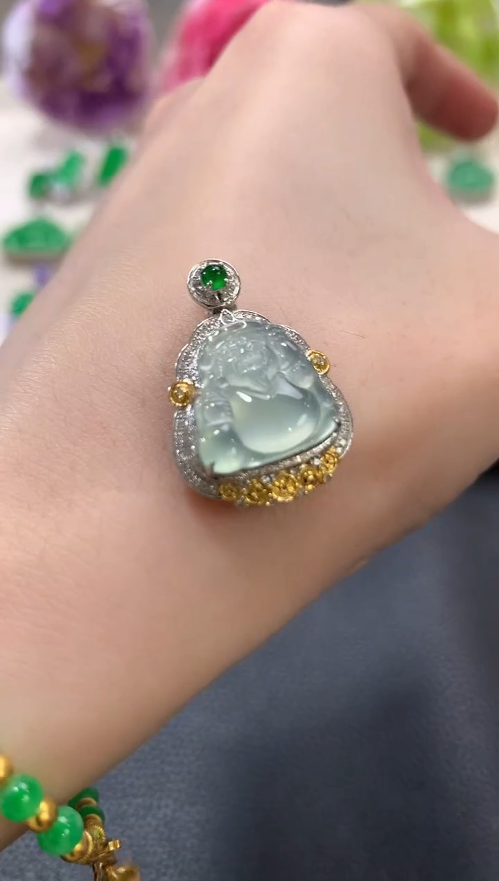 吊坠(不含链)18K金镶嵌翡翠b38