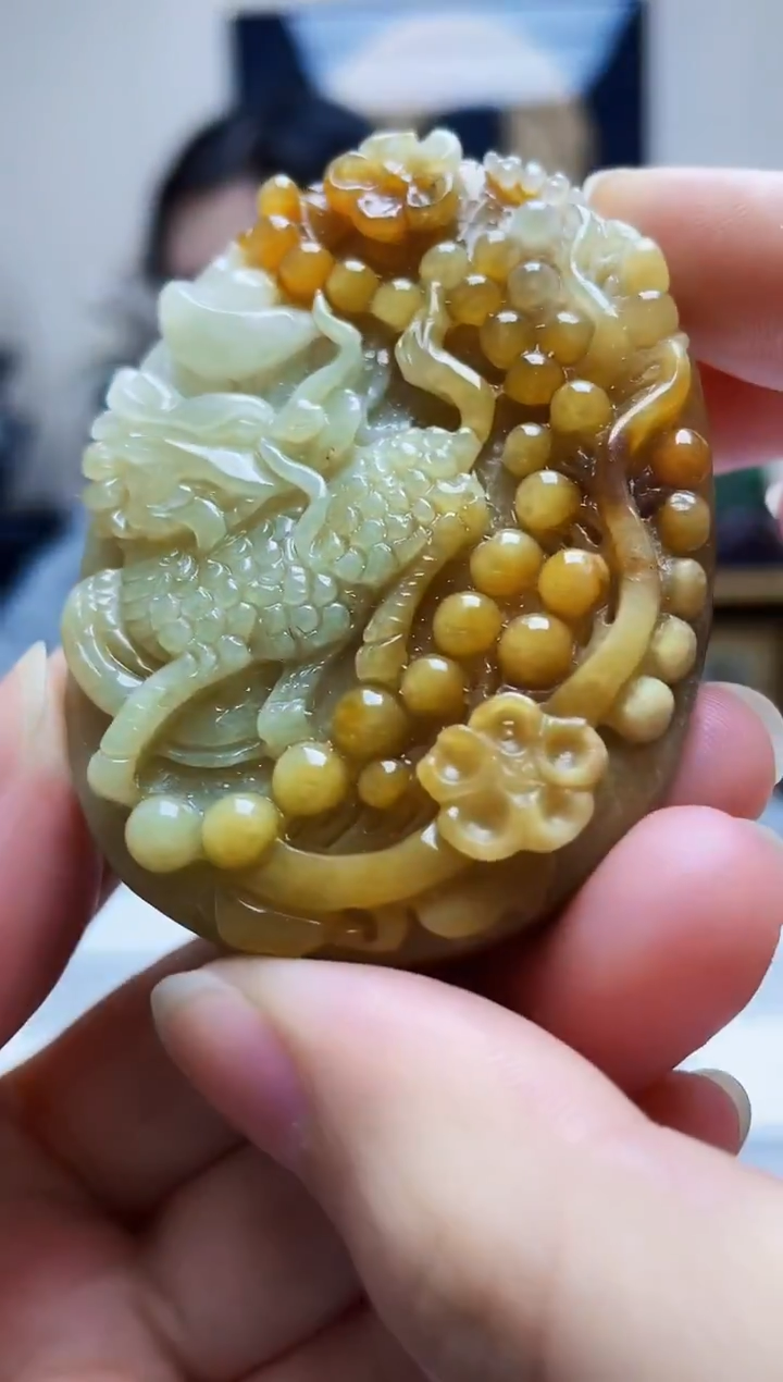 未镶嵌定制翡翠吊坠81