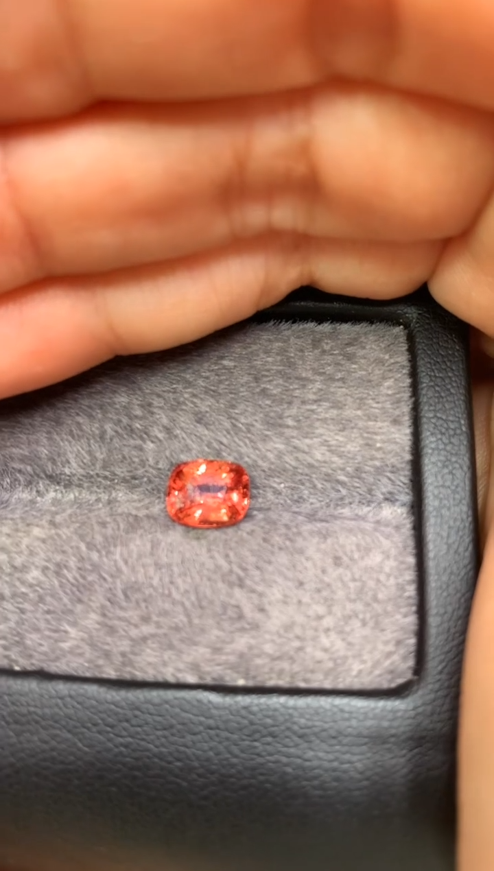 【闪购商品】定制尖晶石裸石未镶嵌枕型 日落色调 1.90ct