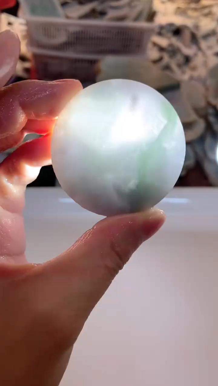 翡翠未镶嵌挂件0朱0翡翠珠宝503