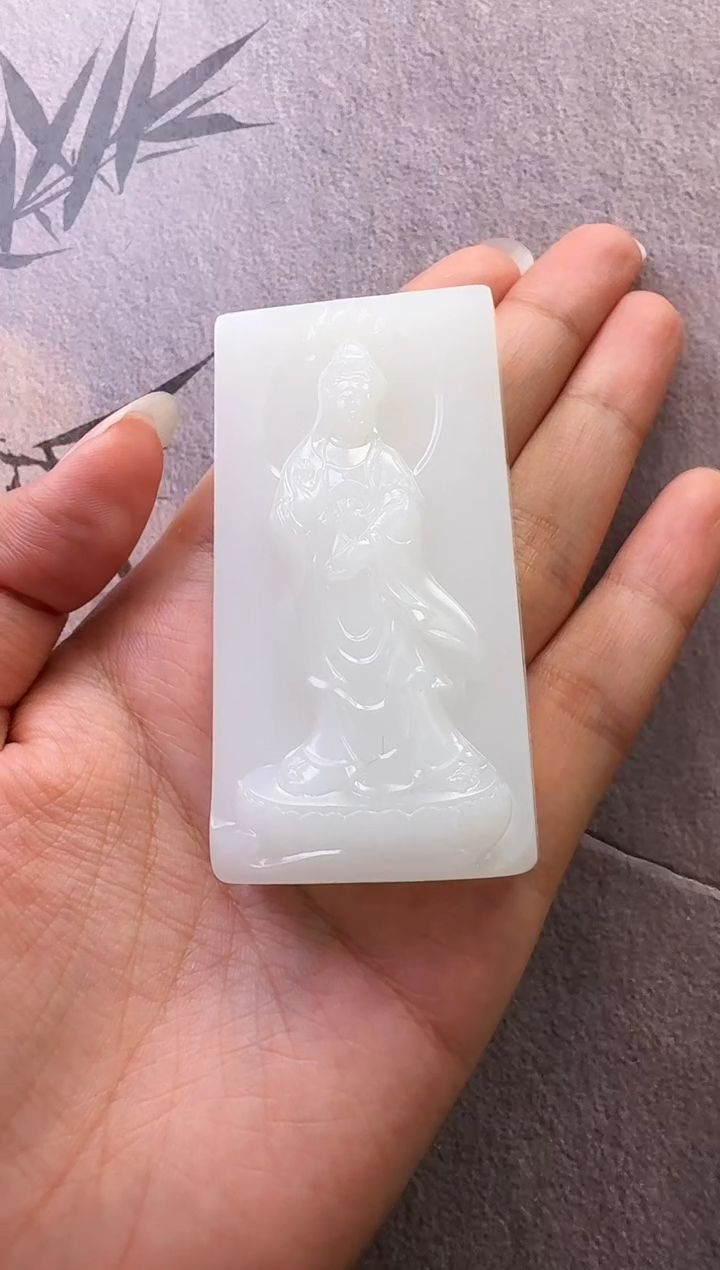 【闪购商品】和田玉颈饰未镶嵌观音