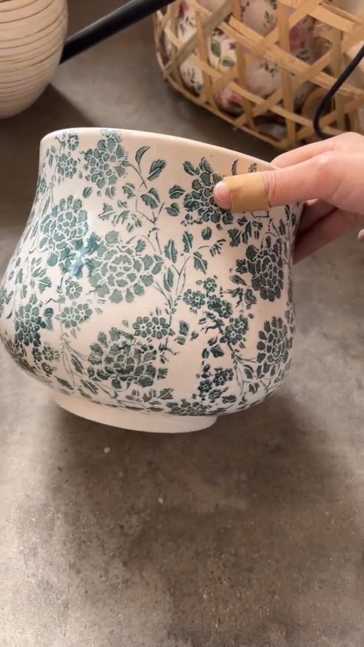 【闪购商品】陶瓷花盆高18cm内口15.9cm