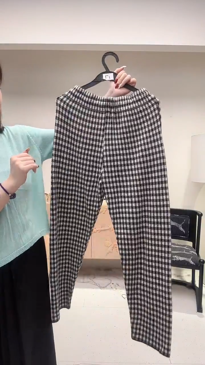 黑白格纹松紧腰糯米裤