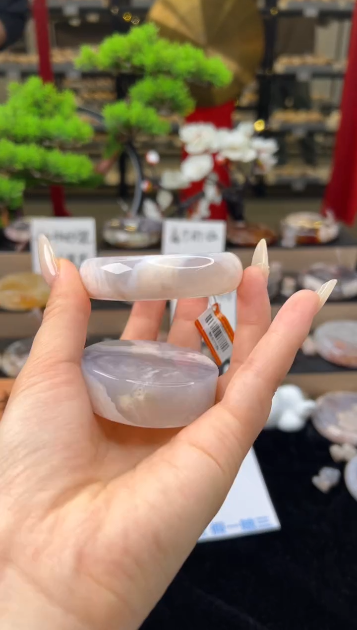 【闪购商品】石英质玉手镯未镶嵌54圈口（赠送镯心）11040