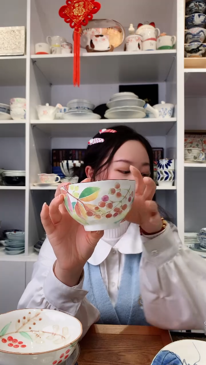 【闪购商品】钛合金日本进口和蓝米饭碗