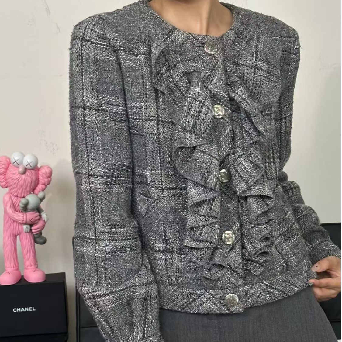 99新 Chanel/香奈儿 38码19P灰色荷叶边圆领长袖软呢外套
