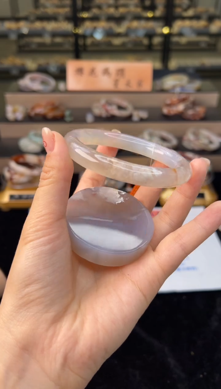 石英质玉未镶嵌手镯59圈口（赠送镯心）21339