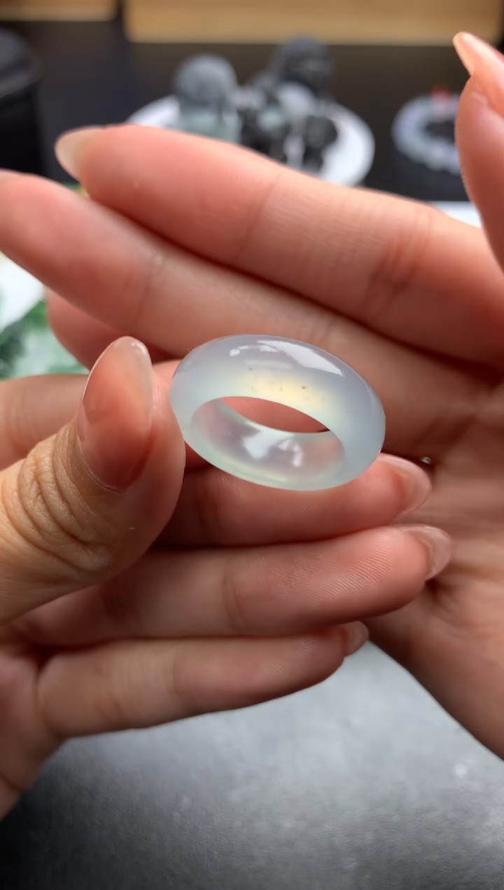 【闪购商品】定制翡翠未镶嵌毛货