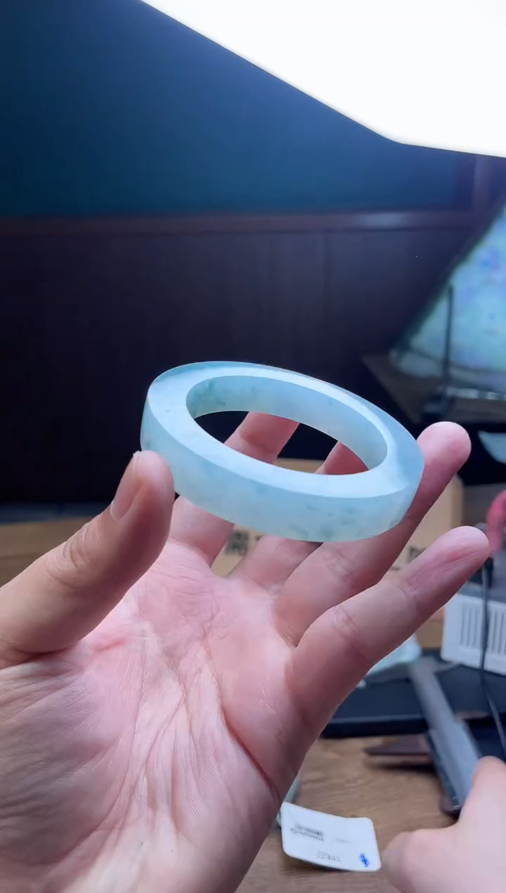 【闪购商品】定制翡翠手镯未镶嵌定制