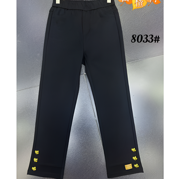  【胖彤彤】8033#爱心扣皮标烟管裤Y/332