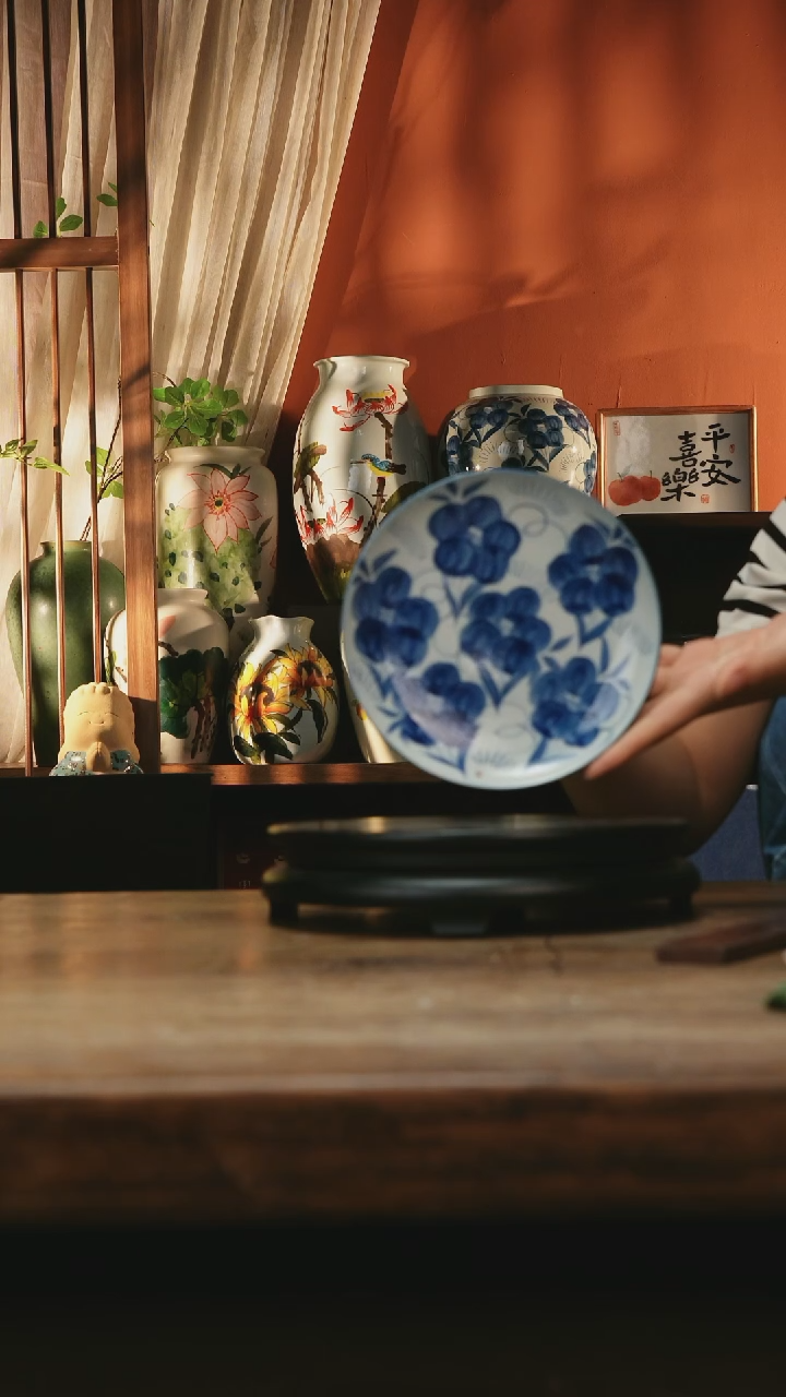 瓶景德镇设计师釉下手绘陶瓷花瓶