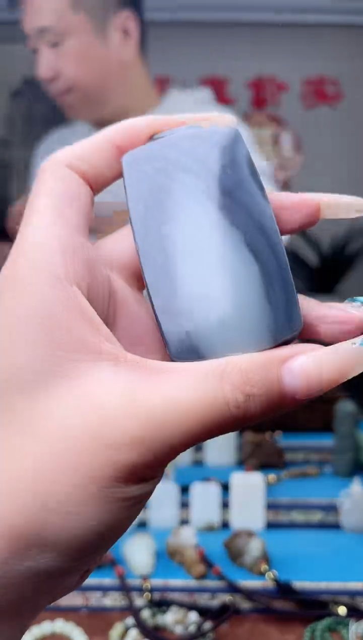 和田玉未镶嵌挂件1