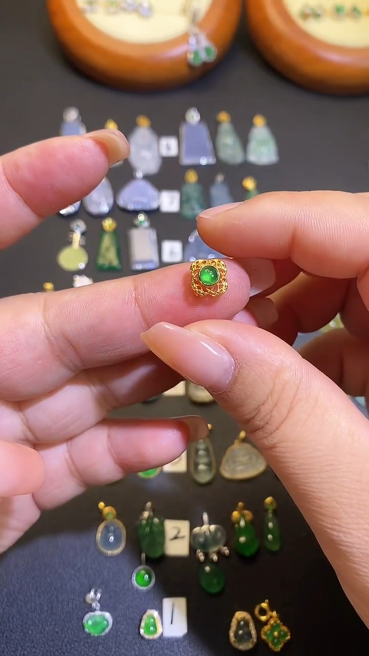 【闪购商品】翡翠吊坠(不含链)银S925镶嵌1