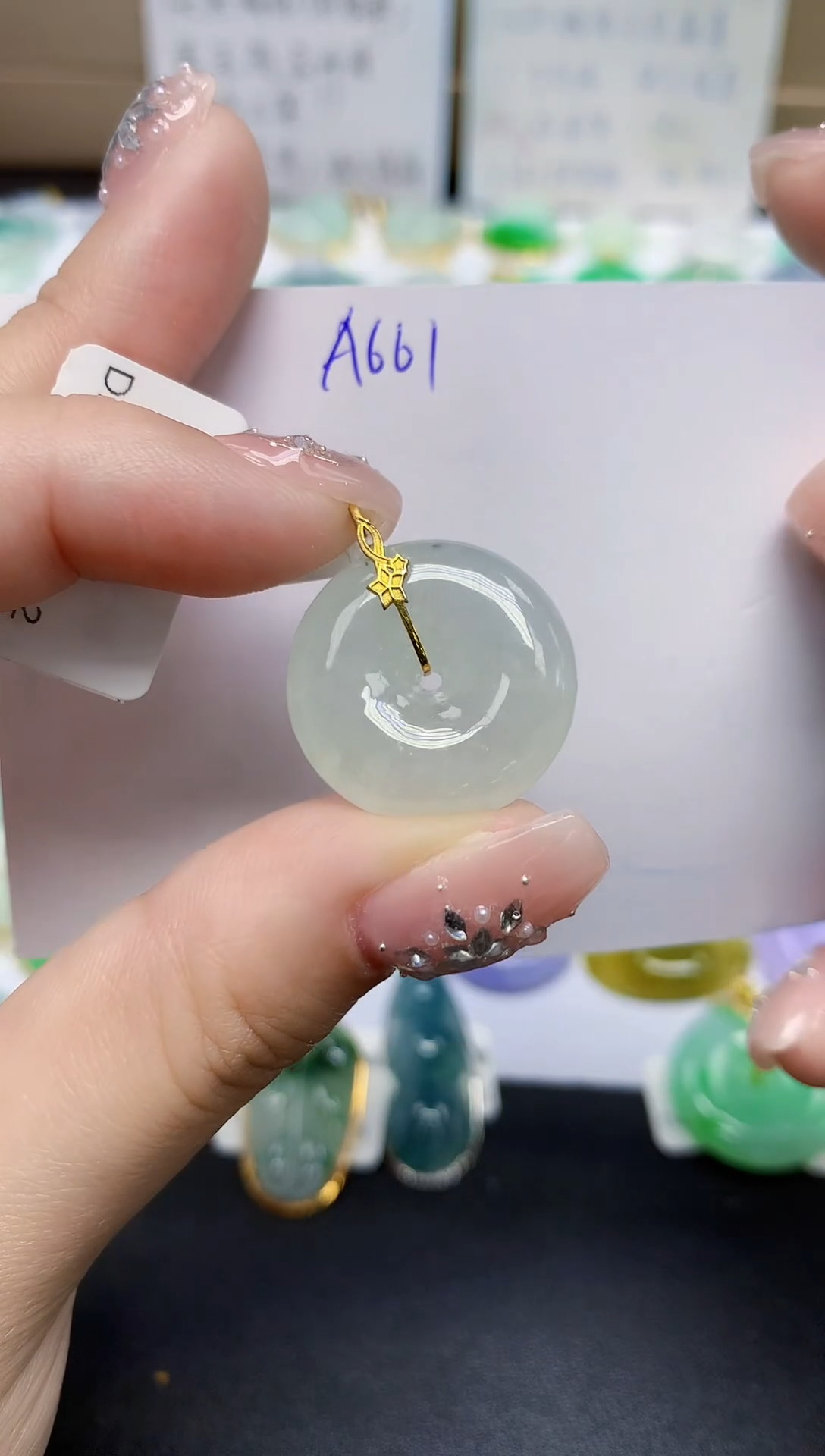 颈饰18K金镶嵌翡翠天然缅甸翡翠A货翡翠百元以上9元证书费自理