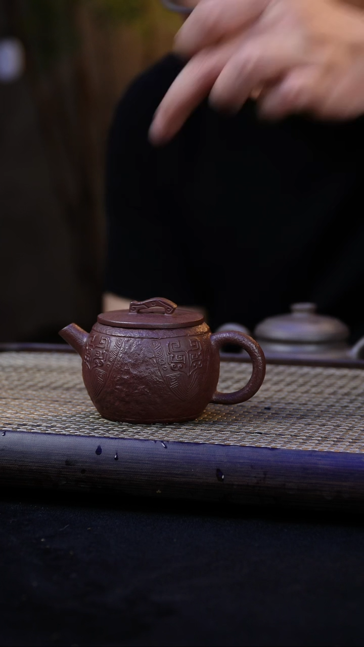 【闪购商品】紫砂茶壶老紫泥-青铜汉瓦【约150cc】