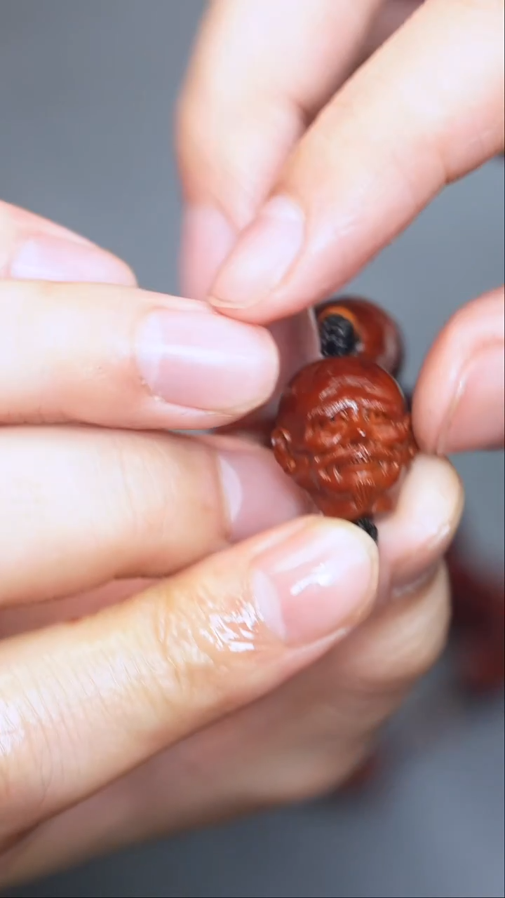 【闪购商品】橄榄核吊坠罗汉勃挂回血11号