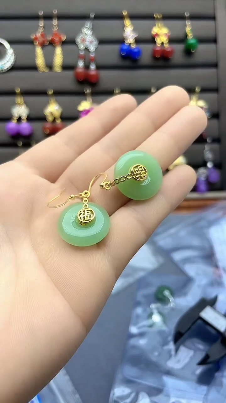 【闪购商品】和田玉耳饰14K金镶嵌416000