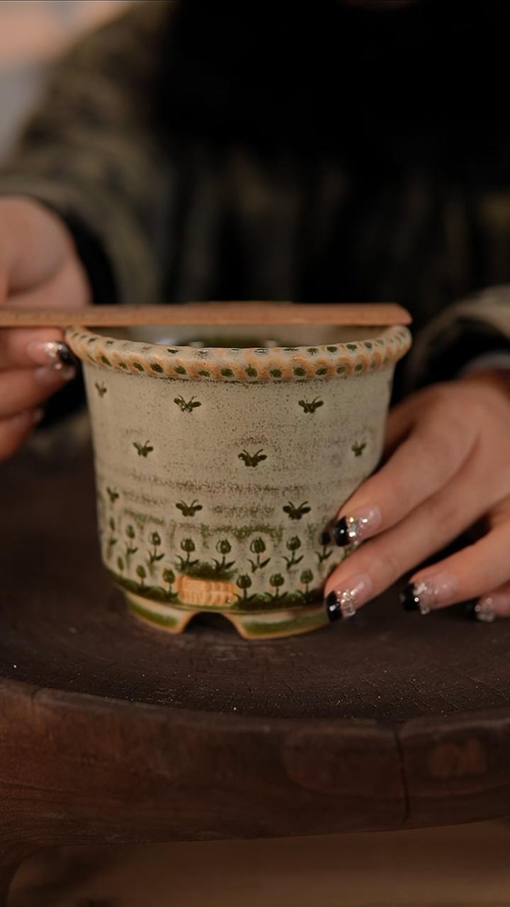 【闪购商品】红陶1-16-410默认微瑕口