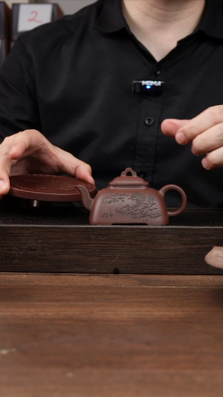 茶杯紫砂清*&紫泥觚棱     刻绘     140CC  