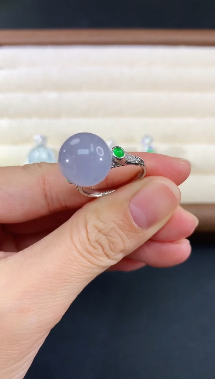 18K金镶嵌戒指翡翠301|9900