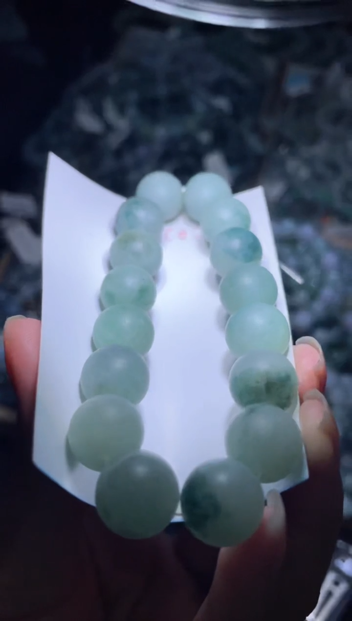 未镶嵌定制翡翠天然缅甸翡翠手串21