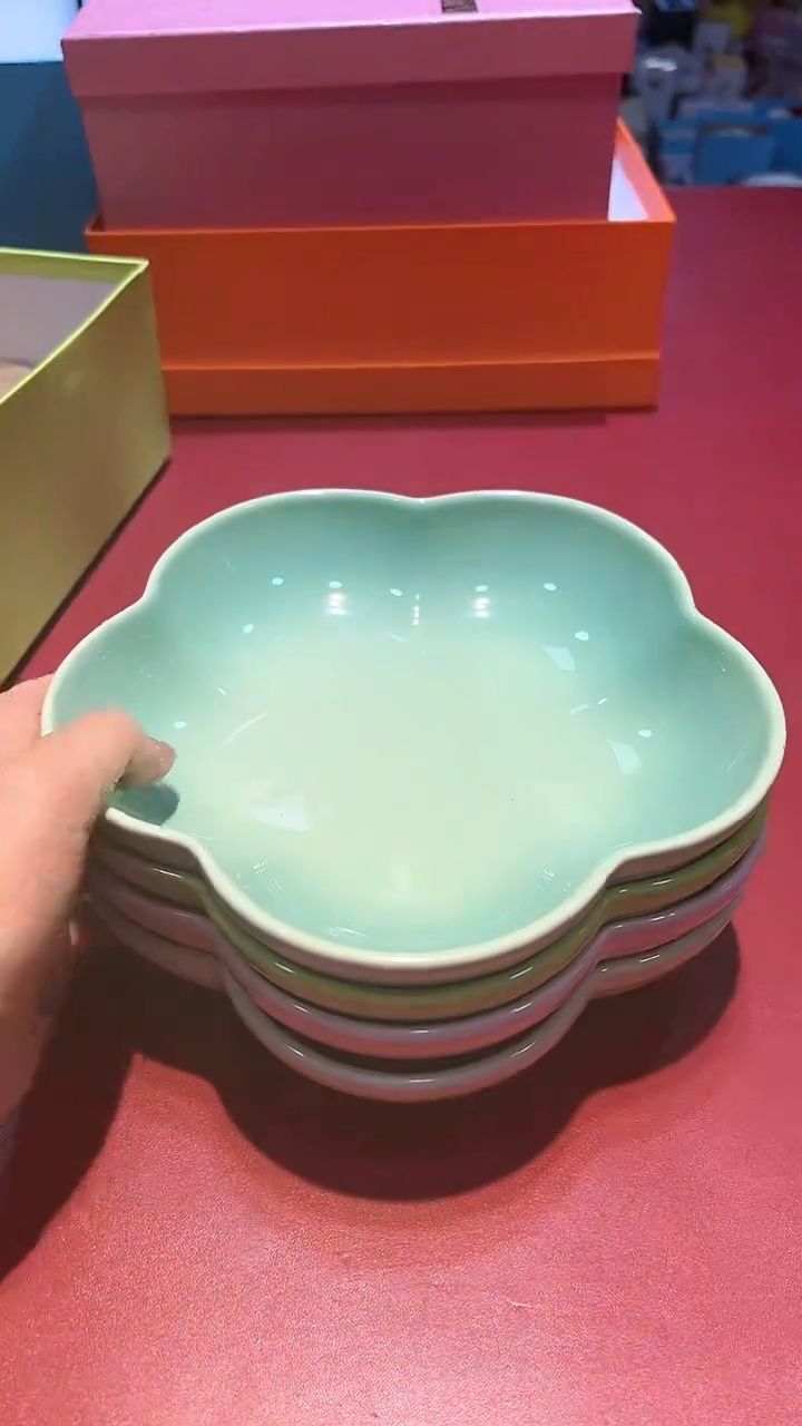 【闪购商品】瓷片锅碗瓢彭一件不剩