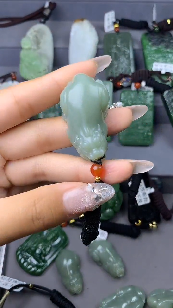 【闪购商品】和田玉吊坠(不含链)未镶嵌挂件拍一发一