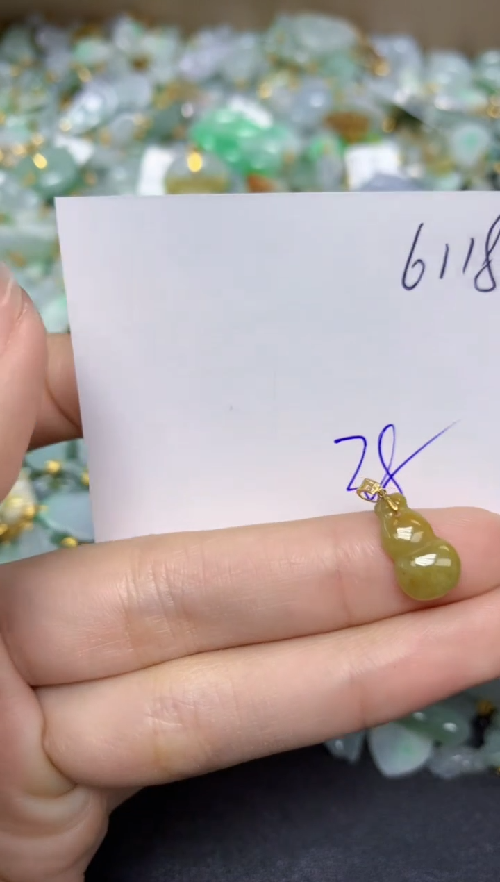 【闪购商品】翡翠颈饰18K金镶嵌天然翡翠A货