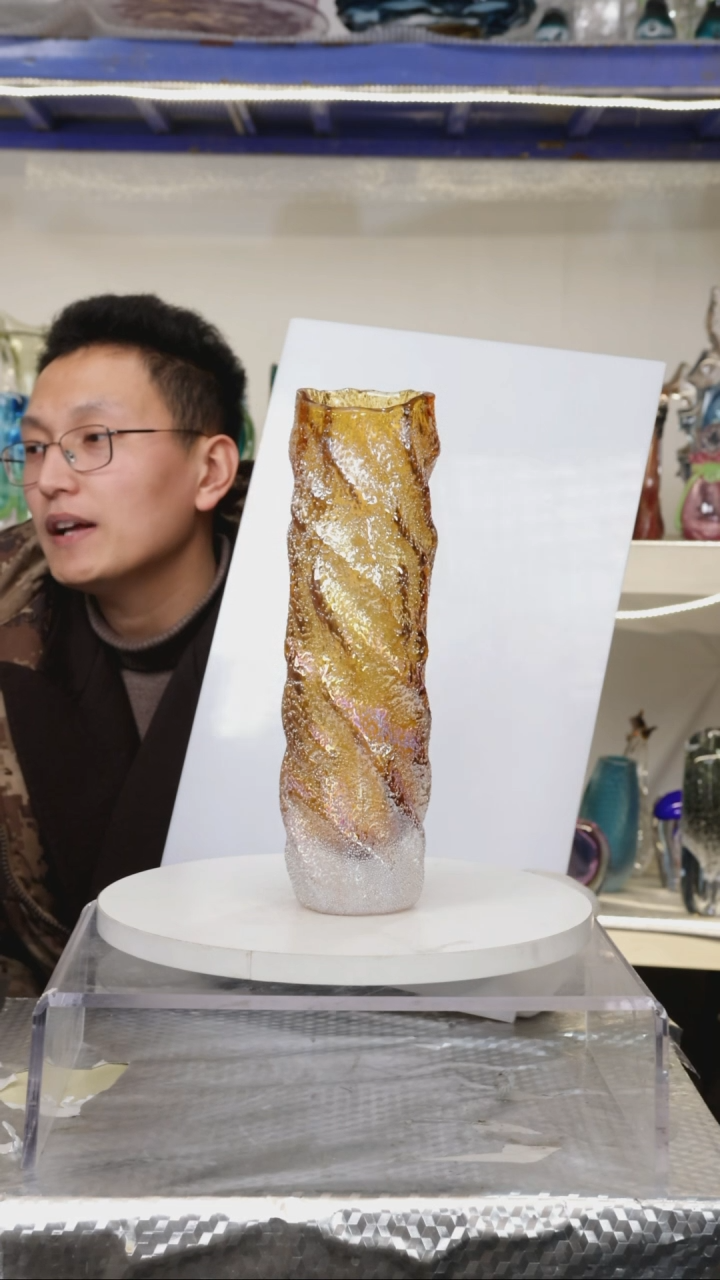 【闪购商品】琉璃【幻彩】高21精品琉璃正常手工痕迹