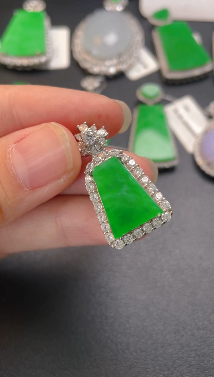 吊坠(不含链)银S925镶嵌翡翠吊坠