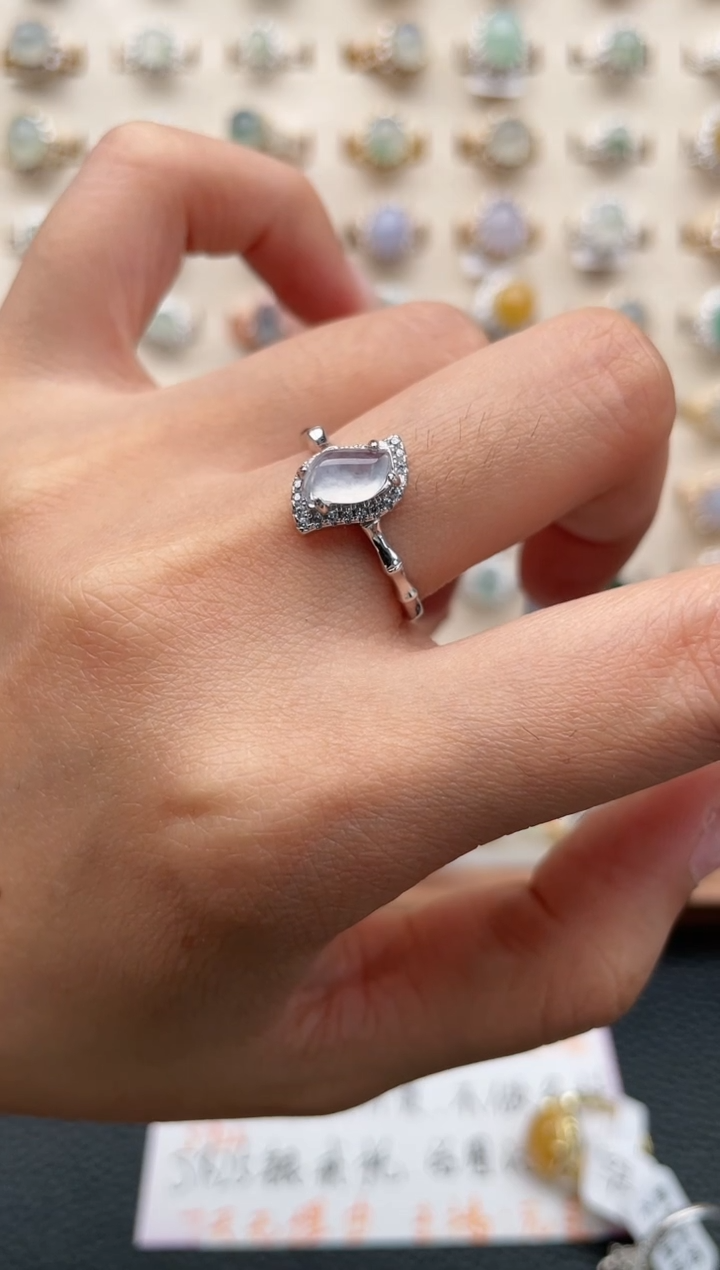 翡翠戒指银S925镶嵌1111