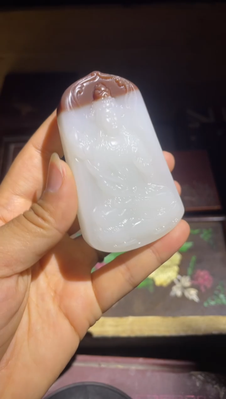 【闪购商品】俏色 大 观音 1件