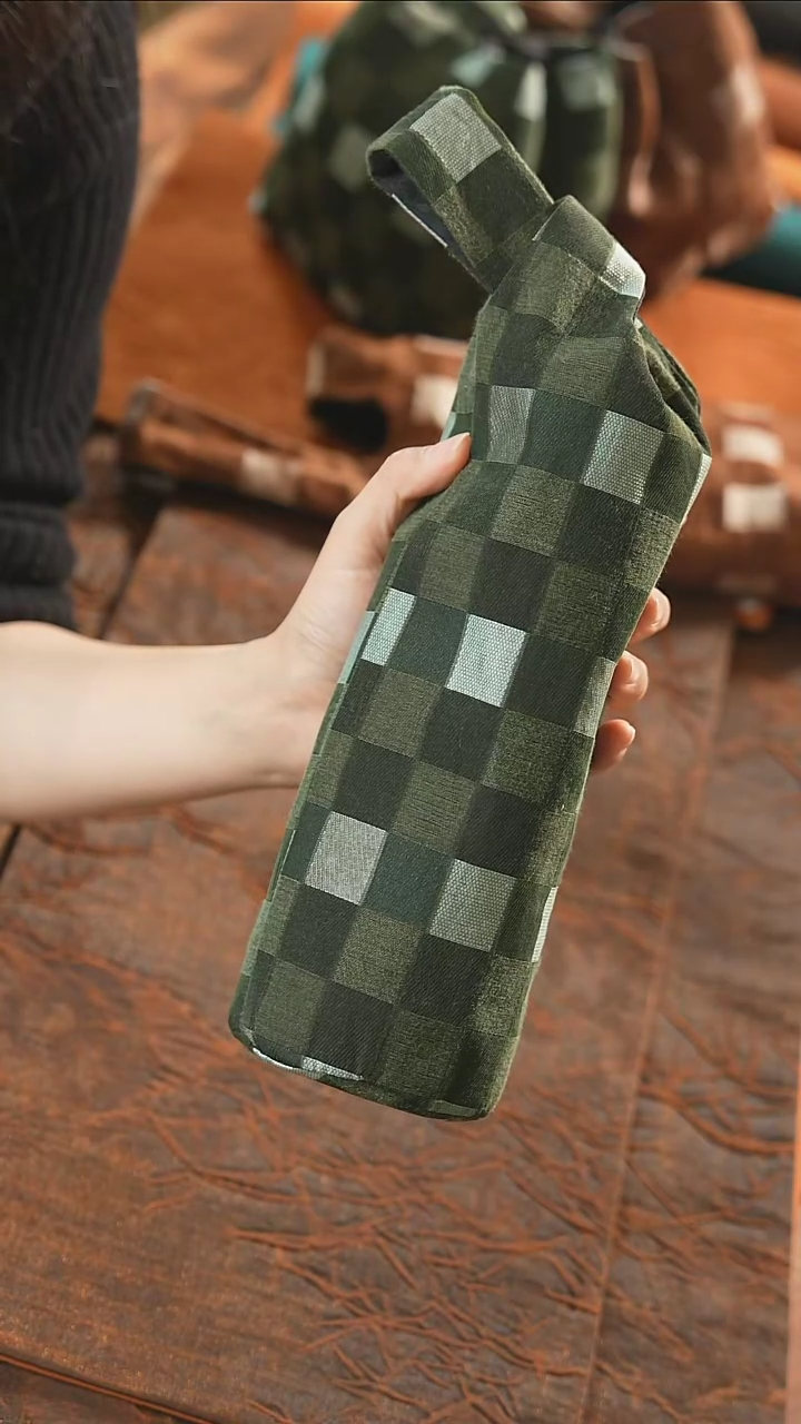 【闪购商品】保温杯袋·········