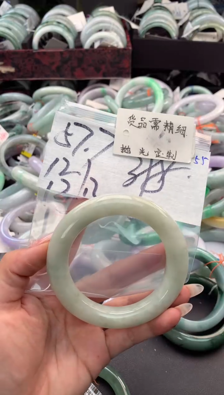 【闪购商品】定制翡翠未镶嵌毛货需精细抛光+多人