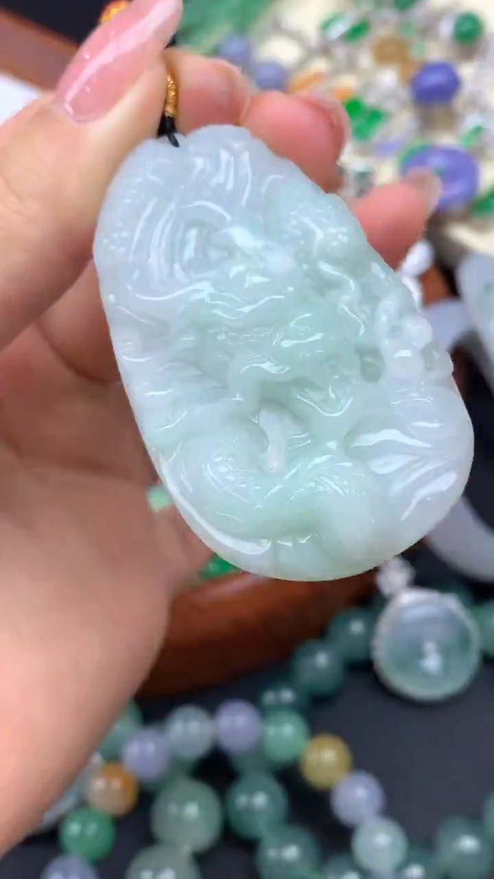 【闪购商品】翡翠颈饰未镶嵌52-天然翡翠