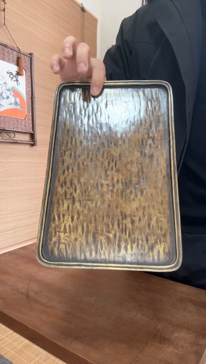 【闪购商品】杯中古品个别存有岁月痕迹，谨慎下单哦~