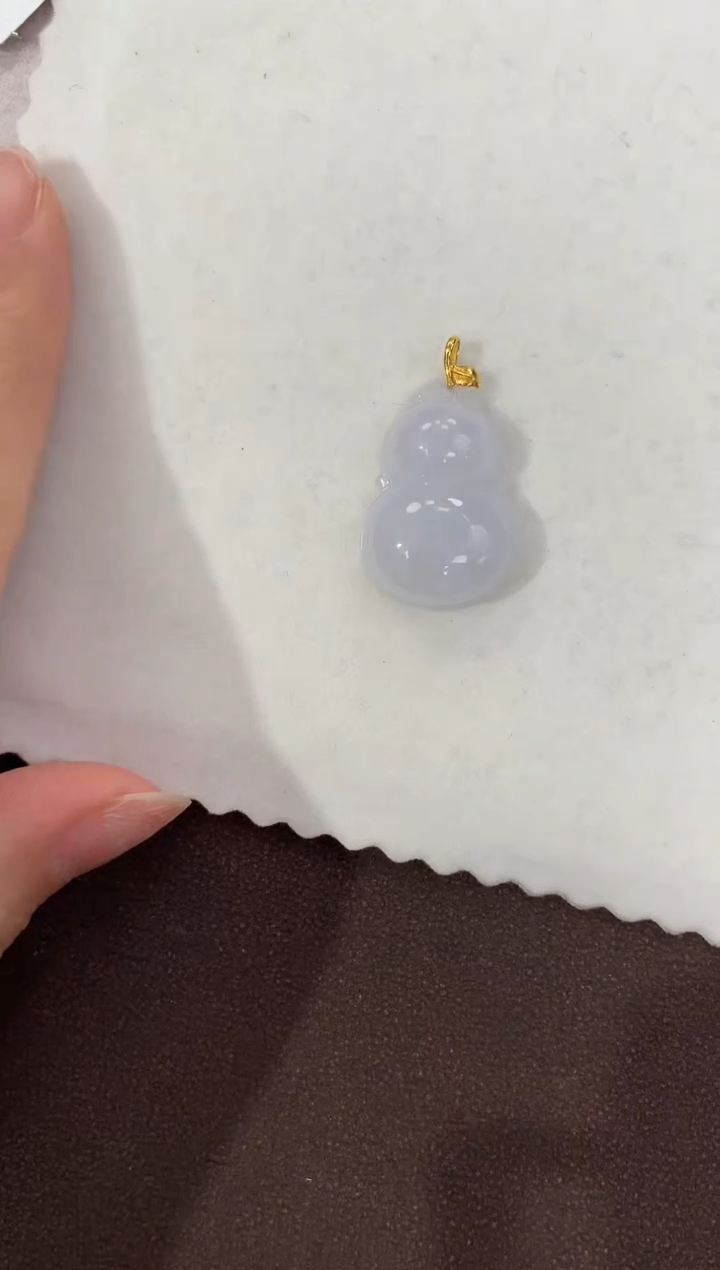 翡翠18K金镶嵌颈饰天然缅甸a货翡翠
