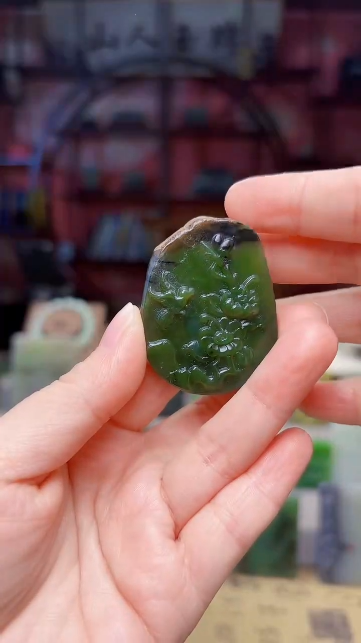 未镶嵌和田玉挂件100