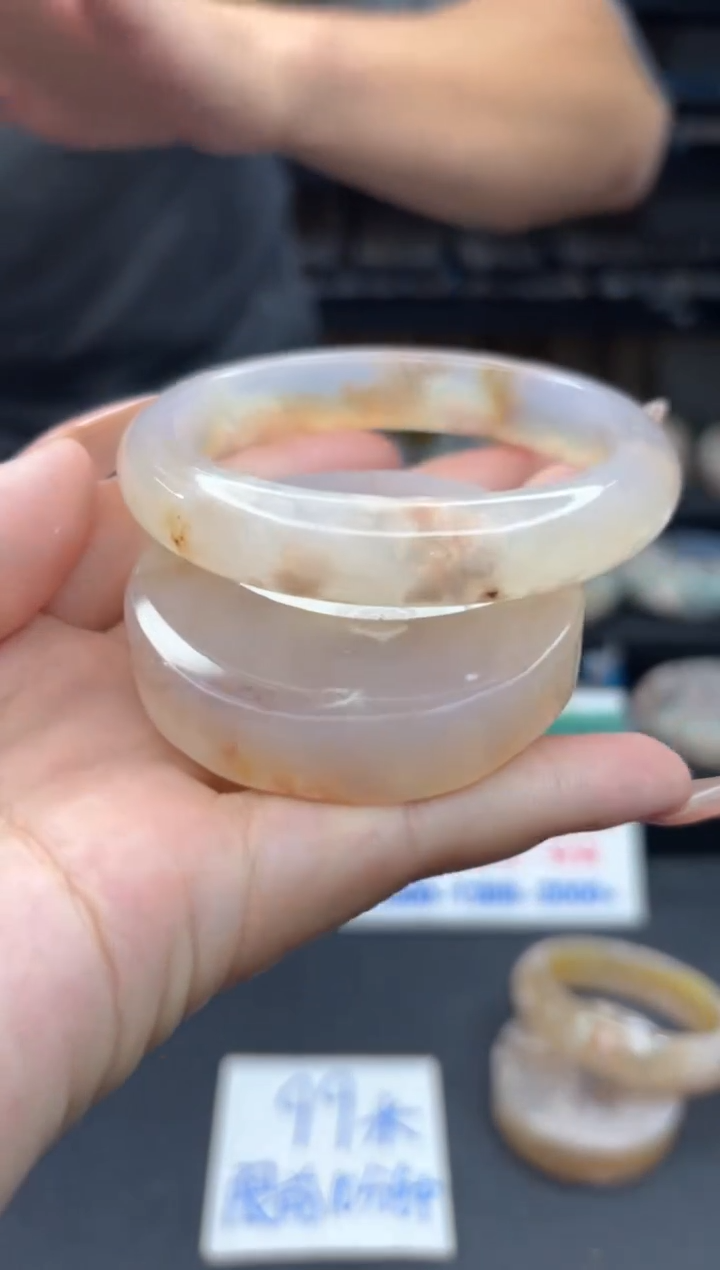 【闪购商品】石英质玉手镯未镶嵌2114（57圈赠送镯心）