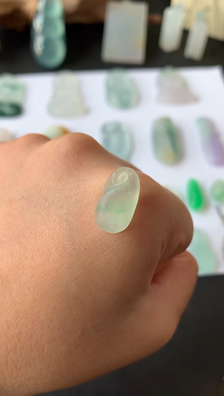 【闪购商品】定制翡翠未镶嵌翡翠