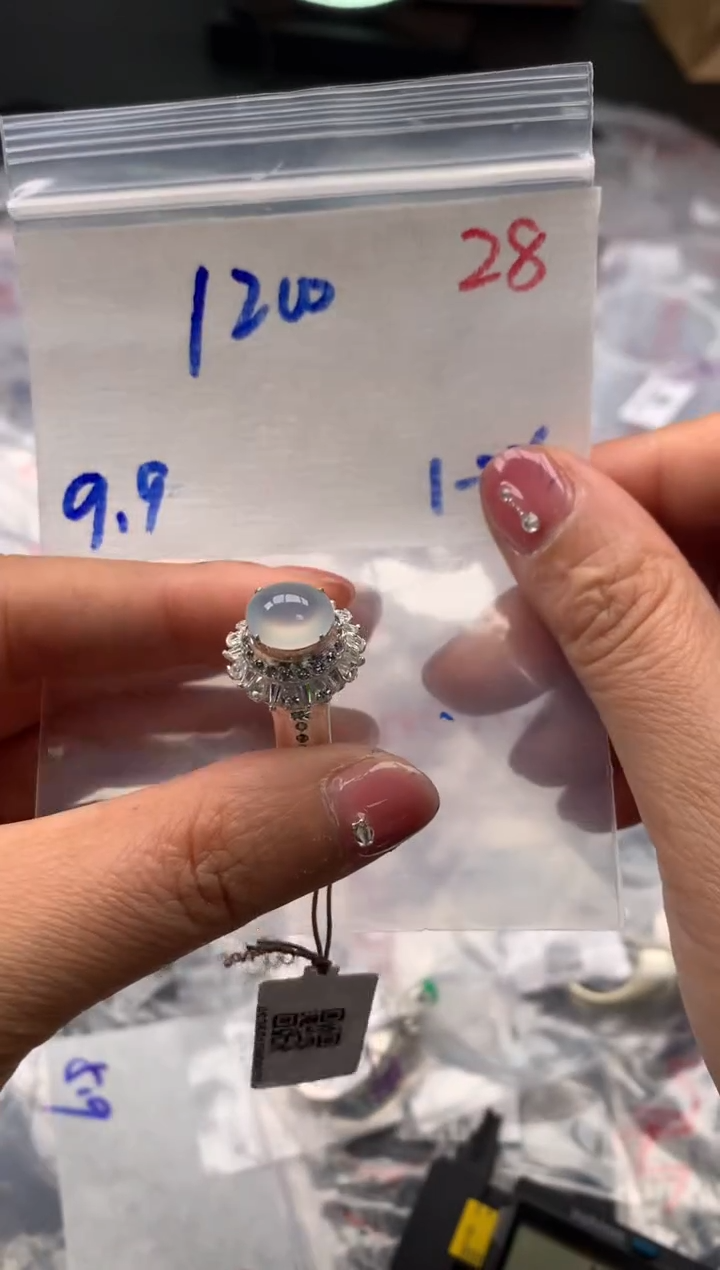 【闪购商品】定制翡翠未镶嵌毛货需精细抛光拍一发一