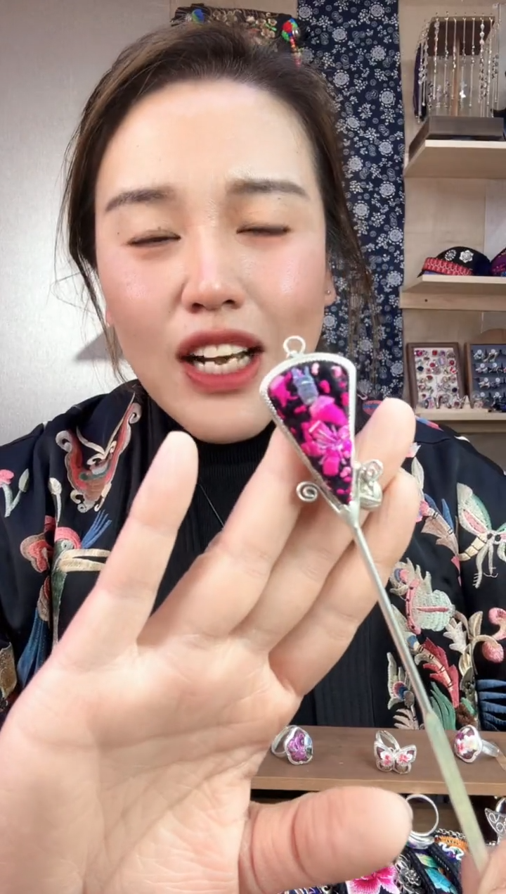 【闪购商品】刺绣纯手工苗绣非遗耳环