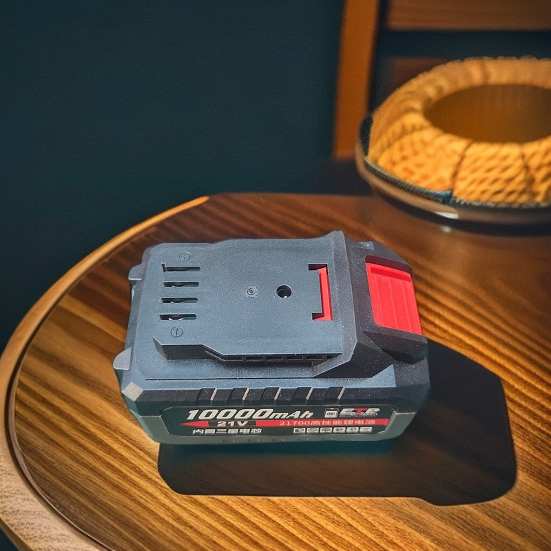 东/成21700大电芯锂电池锂电池