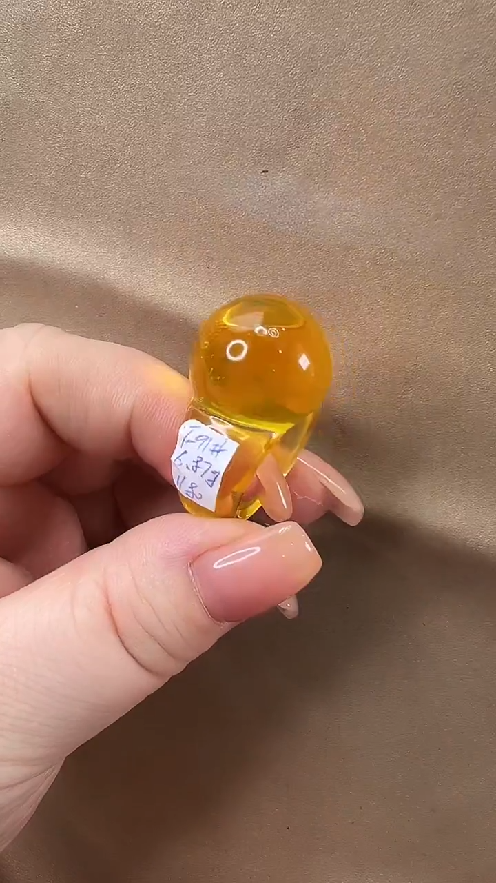 琥珀颈饰未镶嵌三*羊戒指