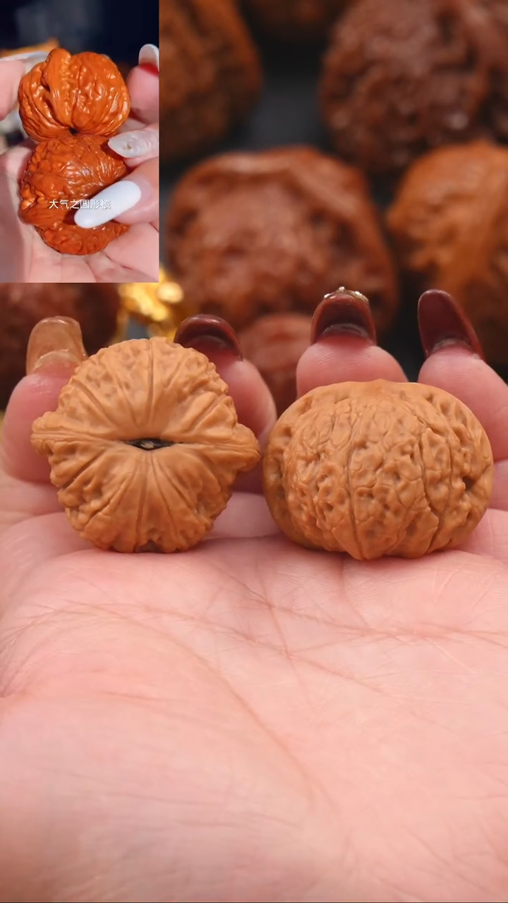 【闪购商品】文玩核桃把件33蟒皮球夜明珠（单）