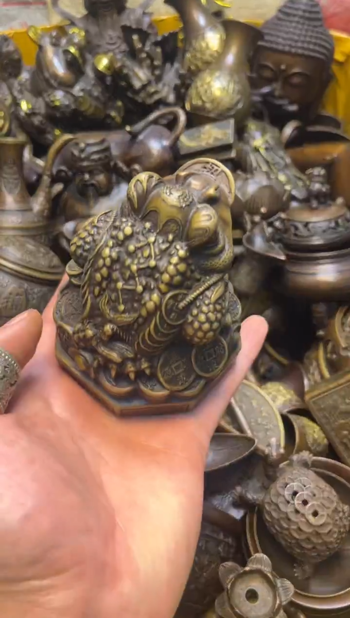 精美铜器，点击下单