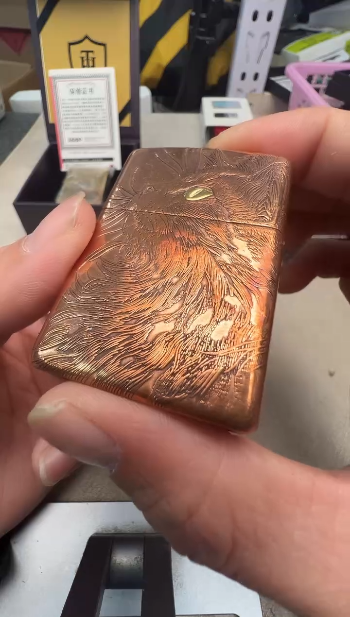 铜zippo打火机紫铜套壳仰望猫