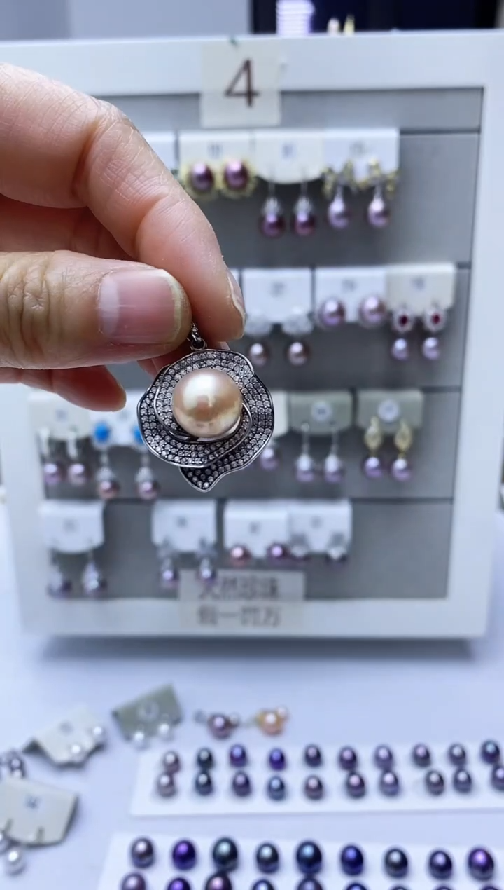 【闪购商品】淡水珍珠耳饰银S925镶嵌吊坠
