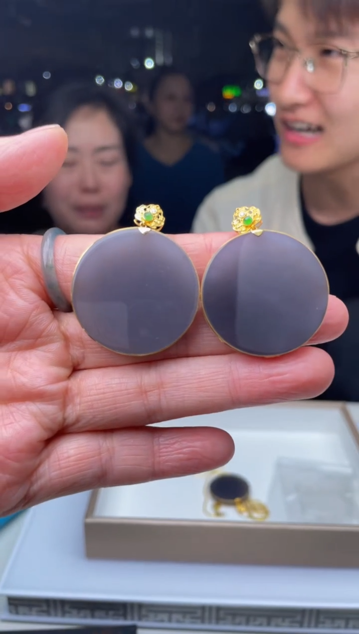 【闪购商品】定制和田玉18K金镶嵌天然和田玉多样性发其一